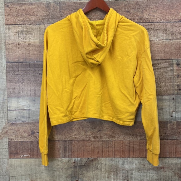 H&M Gold Cropped Hoodie - Picture 3 of 3